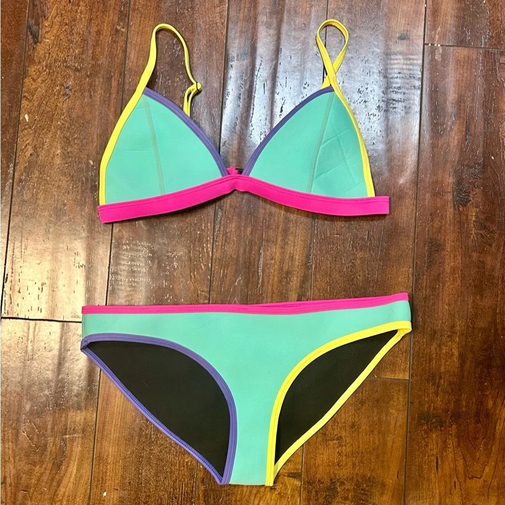 Triangl Dolly thunder Bolt bikini Set